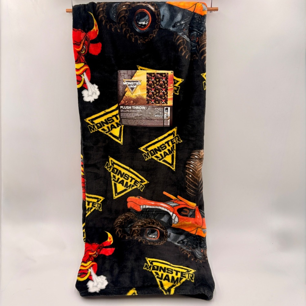 Monster Jam Plush Throw Blanket 50x70 El Toro Loco Grave Digger Black Fleece NEW